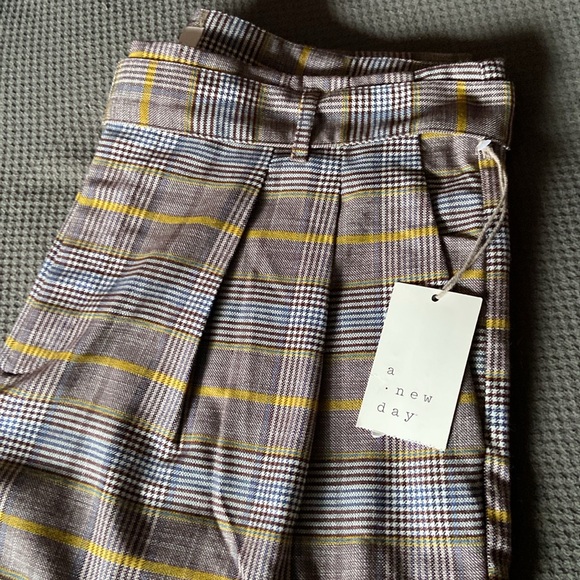 A New Day Belted Pleat Front Plaid Pant Size 10 - Picture 13 of 13